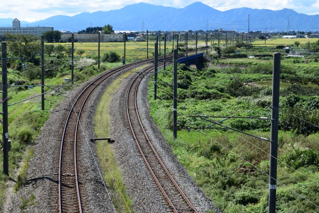 鉄道業界で新しいキャリアを築く、未経験からの正社員採用スタート！